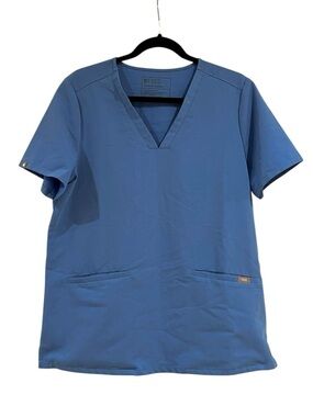 FIGS Casma Three-Pocket Scrub Top Medical Uniform